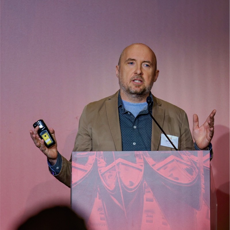 Dirk Soetens Research manager at VRT/VAR - CRO.CAFE podcast guest